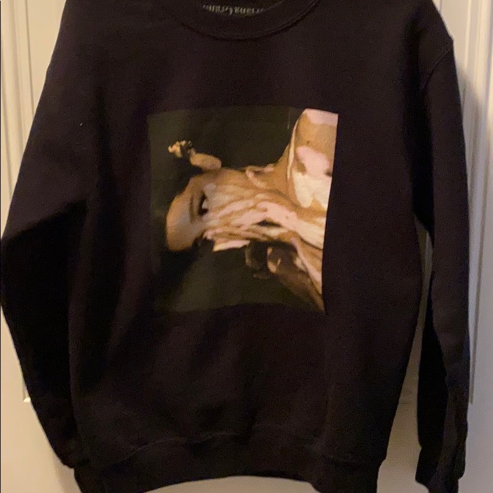 ariana grande sweetener sweatshirt